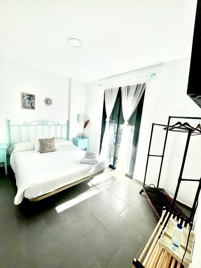 Barbate Rooms Olehousing Exterior photo